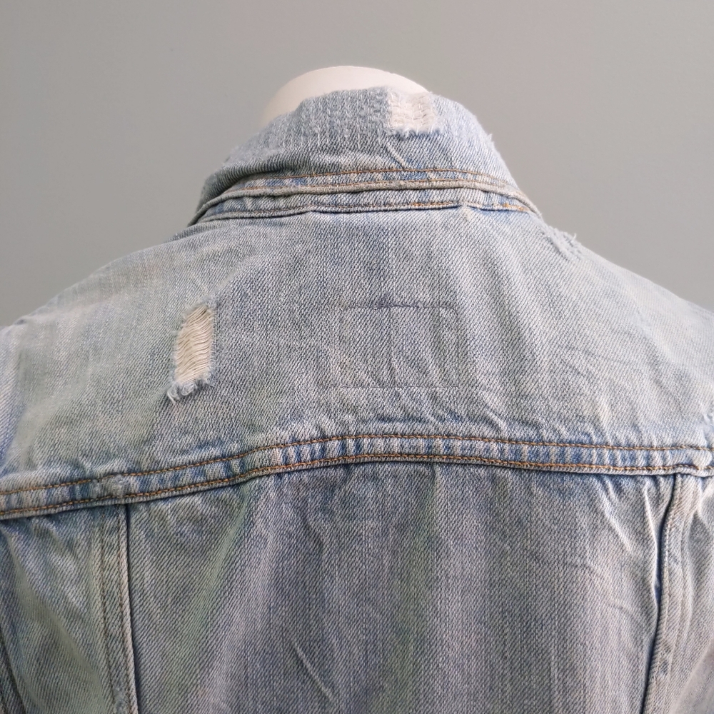 Vintage Y2K Levi's Distressed Light Denim Vest M - Picture 6 of 7